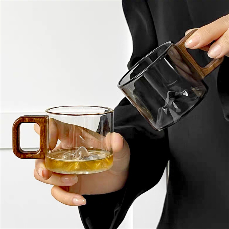 小さな容量のクルミの木製ハンドルガラスコーヒーマグ、北欧のコ - Xbloom Coffee Tea のレビューと価格